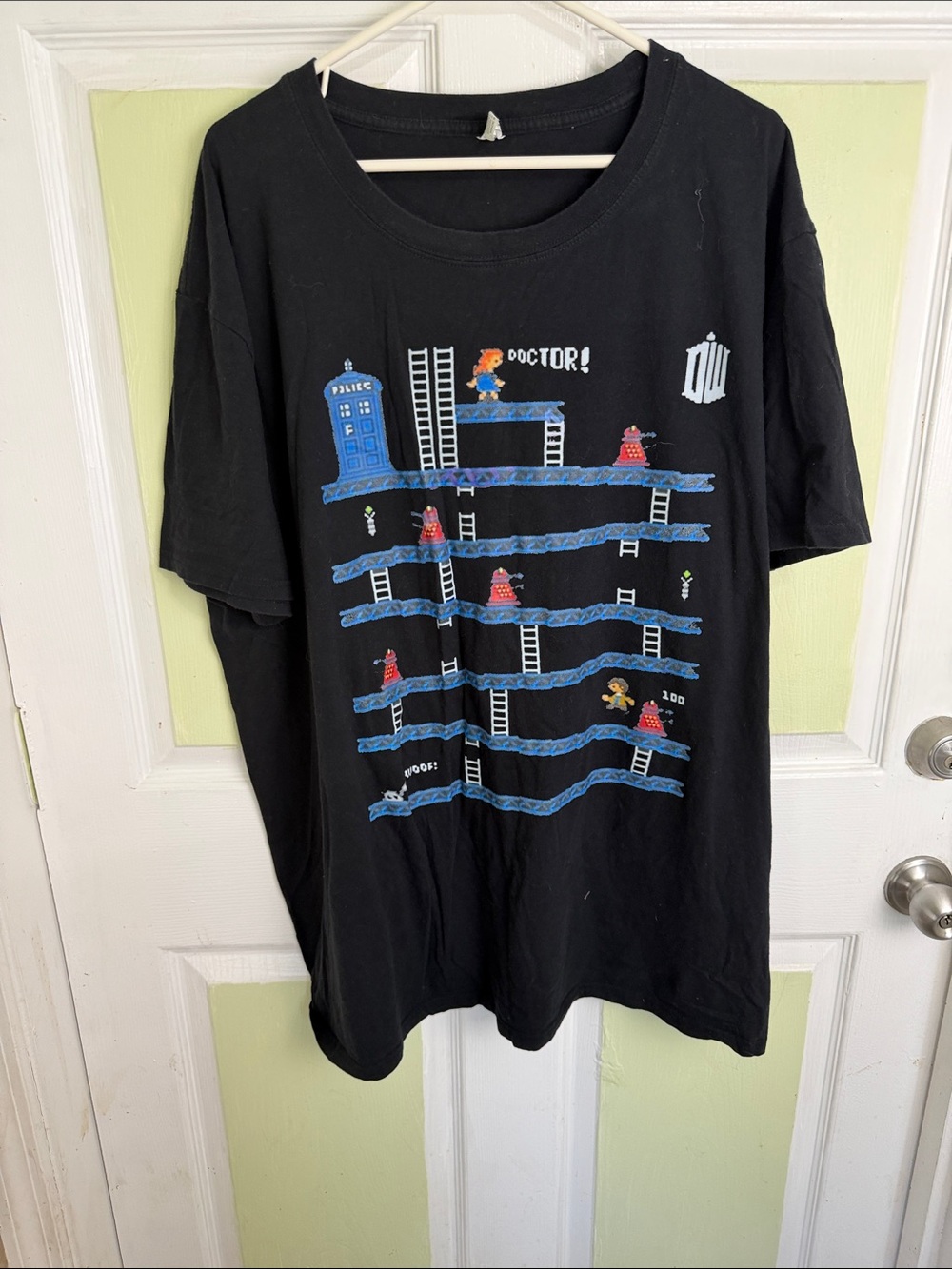 (2207) Doctor Who Retro Arcade Black Short Sleeve Tee